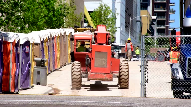 Best Portable Restroom Servicing (Cleaning and Restocking)  in De Kal, TX